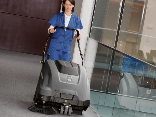 KARCHER（ケルヒャー）KM 75/40 W Bp 自走式バキュームスイーパー